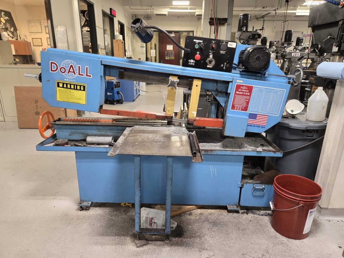 DoAll ‘C-916M’ Horizontal Band Saw