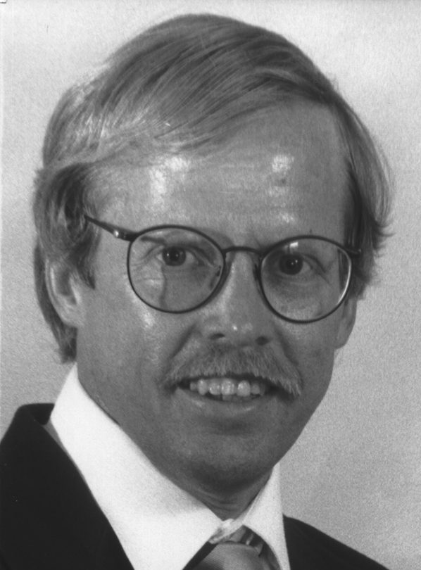 black and white portrait of Bob Johnson
